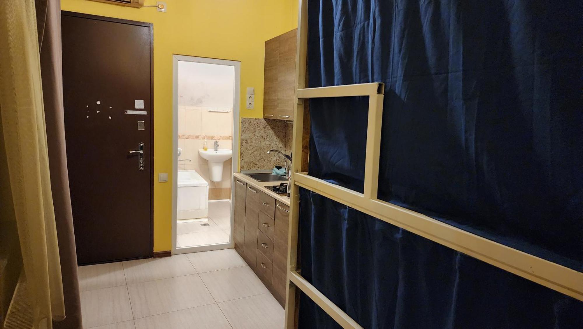 Gallary Hostel Tbilisi Buitenkant foto