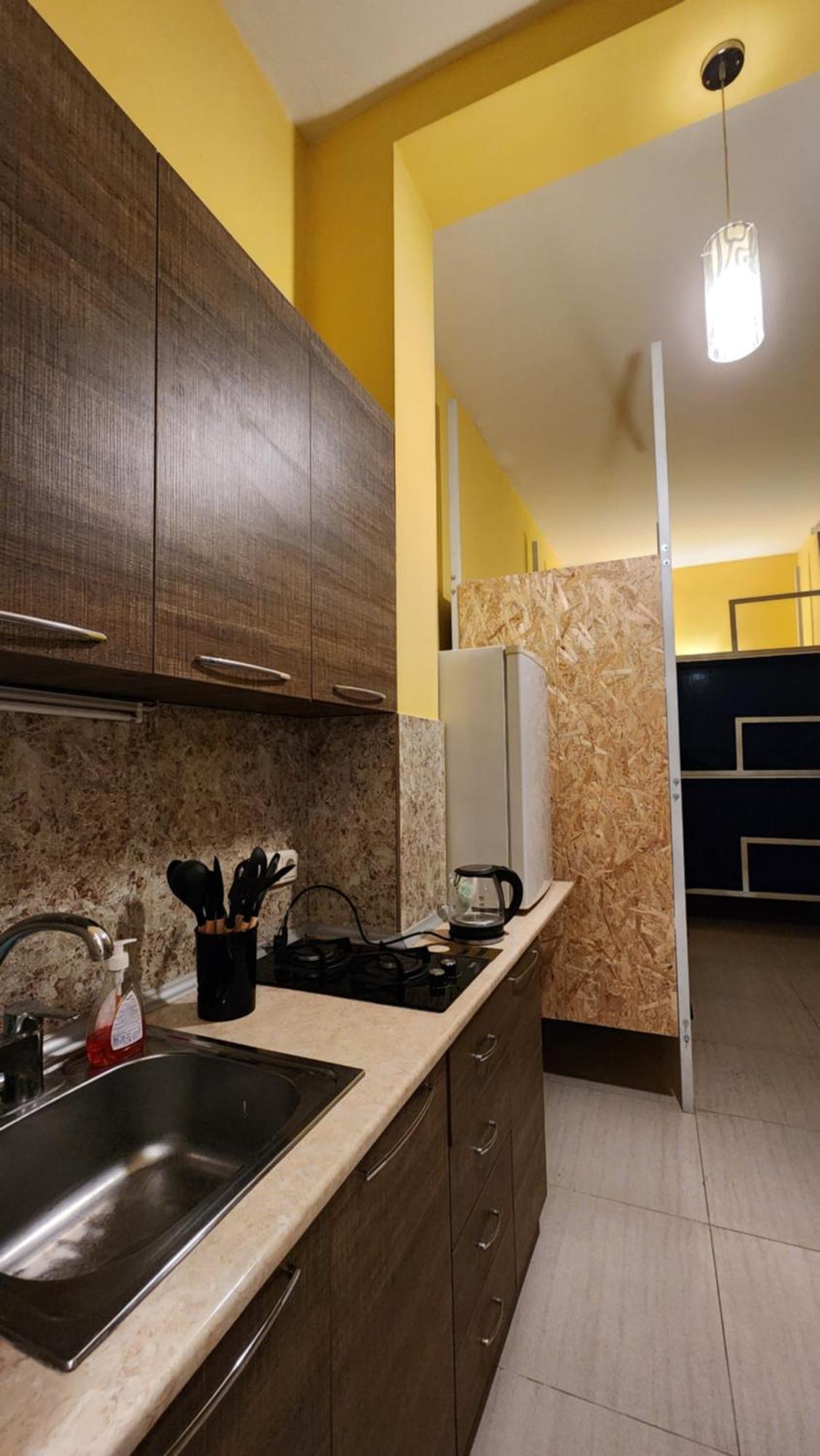 Gallary Hostel Tbilisi Buitenkant foto